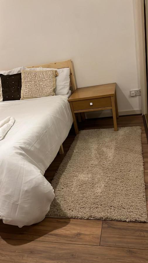لندن Smalinz Homes Finchley المظهر الخارجي الصورة