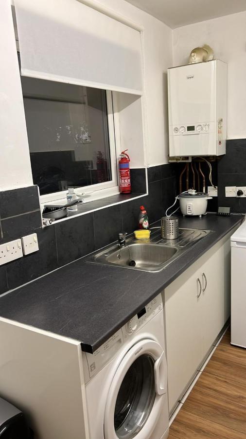 لندن Smalinz Homes Finchley المظهر الخارجي الصورة